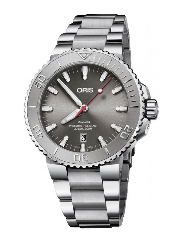 ORIS Aquis Date Relief 43.5mm