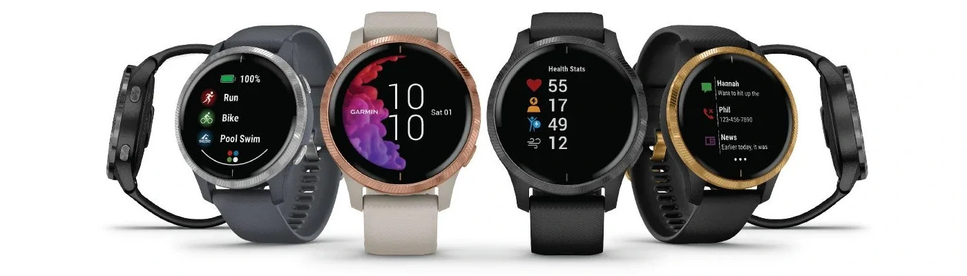 Alla olika färger på Garmin Venu på rad mot vit bakgrund
