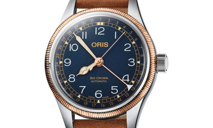 Oris började tillverka pilotklockor på 1910-talet när lufttrafiken var i sin uppstart och har varit pionjärer inom området sedan dess. The Big Crown, är en av Oris signaturdesign och introducerades först 1938 och fortsätter att inspirera kollektionen än idag.