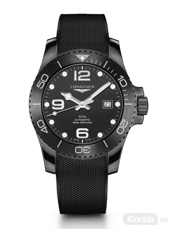 Läs mer om LONGINES HydroConquest All Black Ceramic 43mm