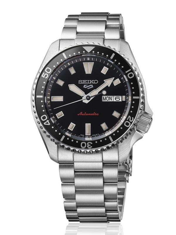 Läs mer om SEIKO 5 Sports Automatic 42.5mm