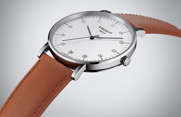 Tissot Everytime klocka med läderarmband
