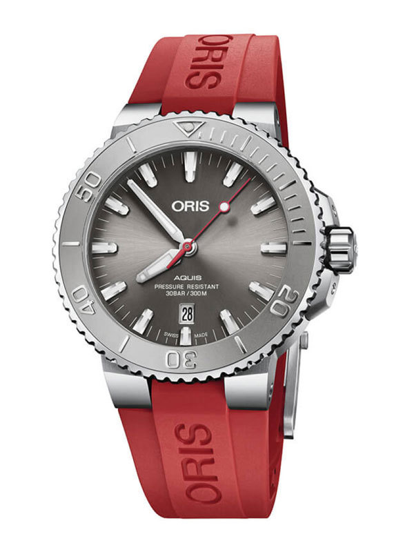 Läs mer om ORIS Aquis Date Relief 43.5mm